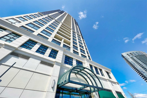 1 Grandview Ave, Markham