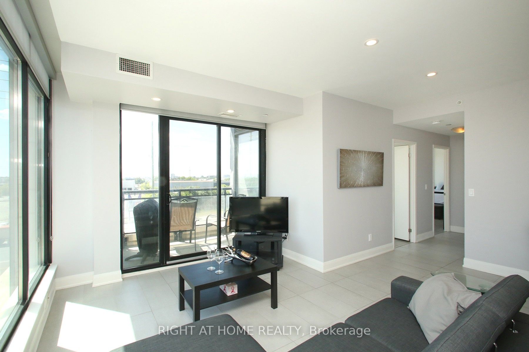2900 Highway 7 Ave, #306
