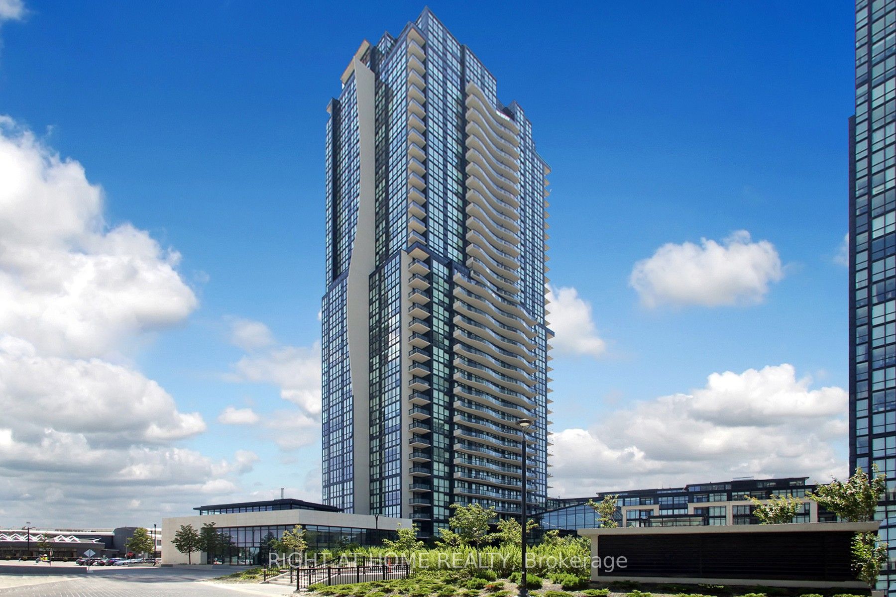 2900 Highway 7 Ave, #306