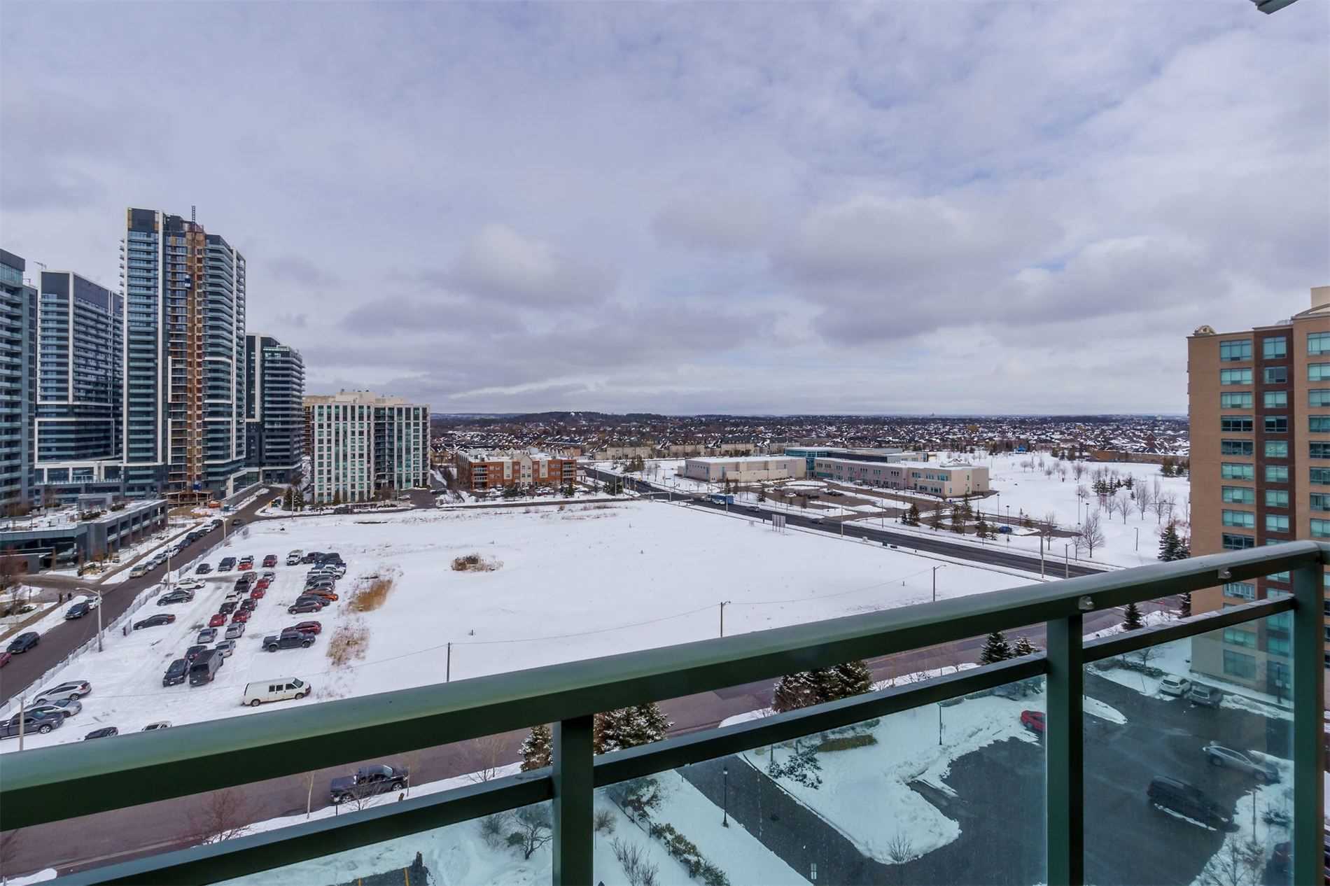 39 Oneida Crescent, #1115