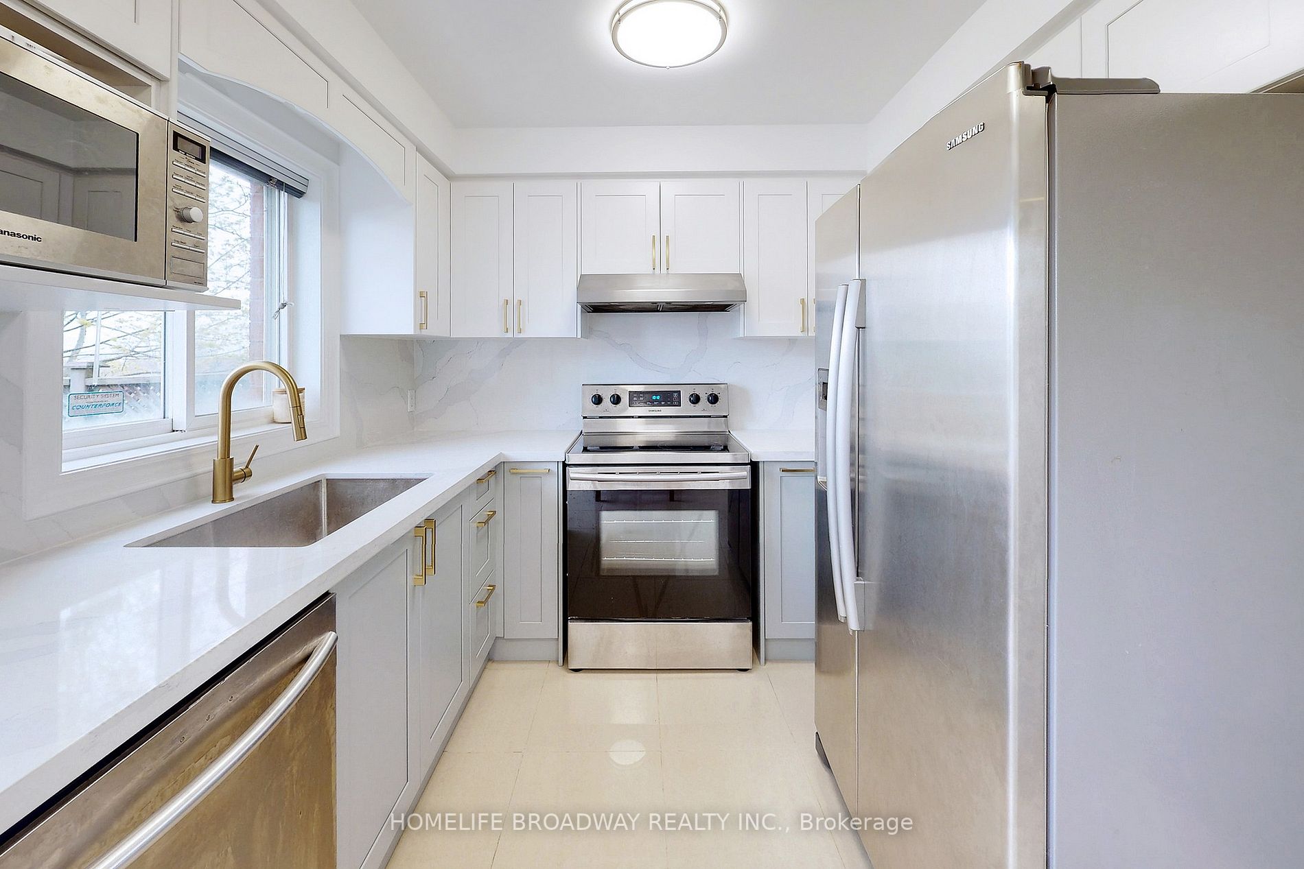 23 Bethune Way, #17