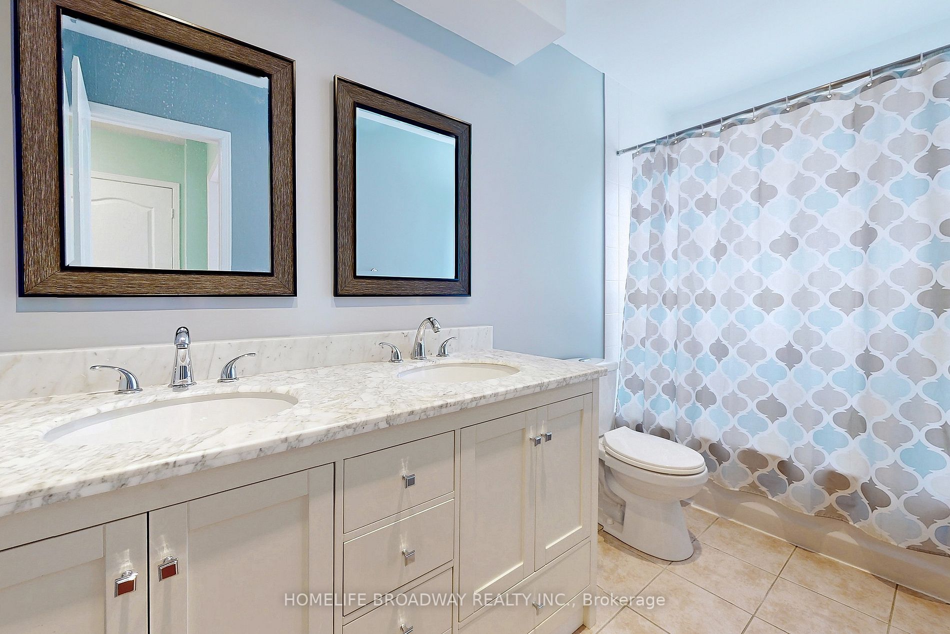23 Bethune Way, #17