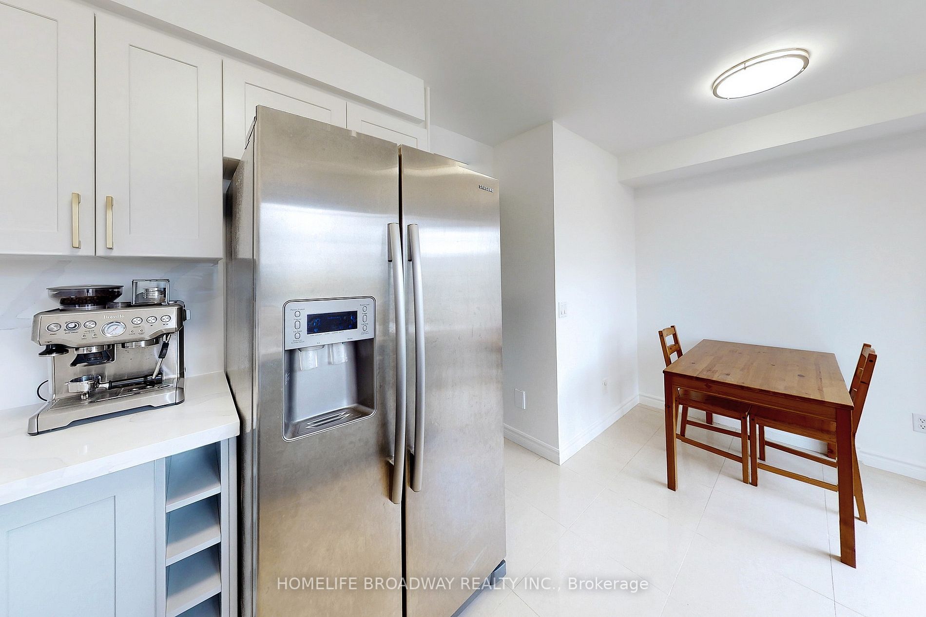 23 Bethune Way, #17