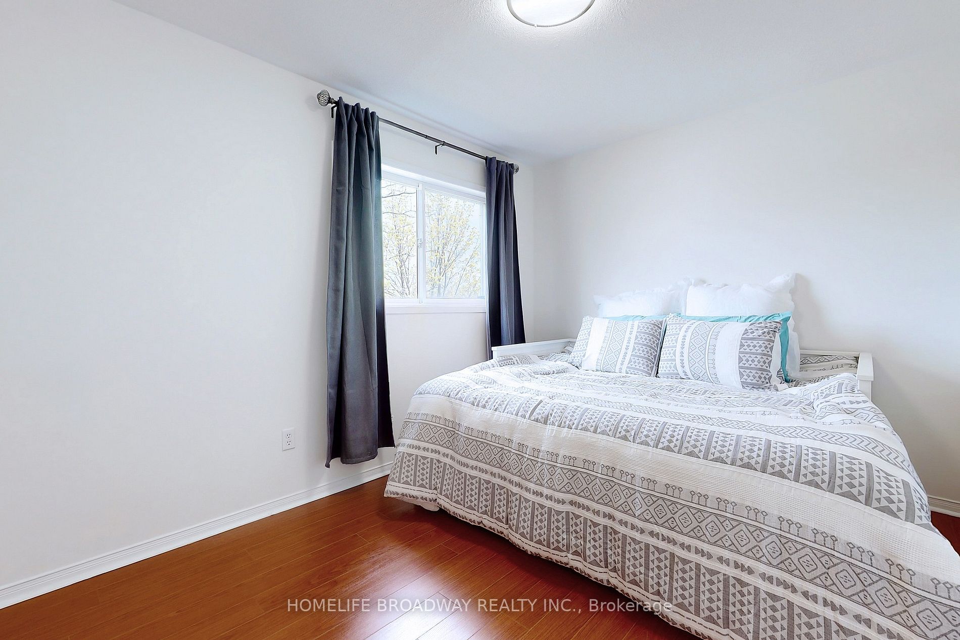 23 Bethune Way, #17