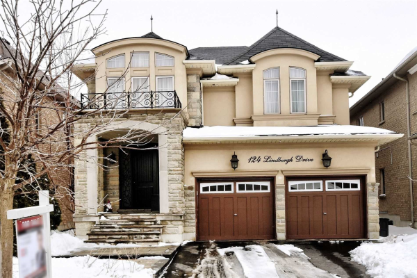 124 Lindbergh Dr, Vaughan