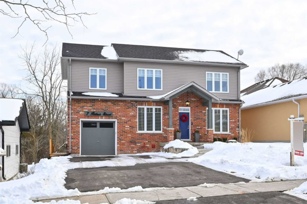 7 Arthur St, New Tecumseth