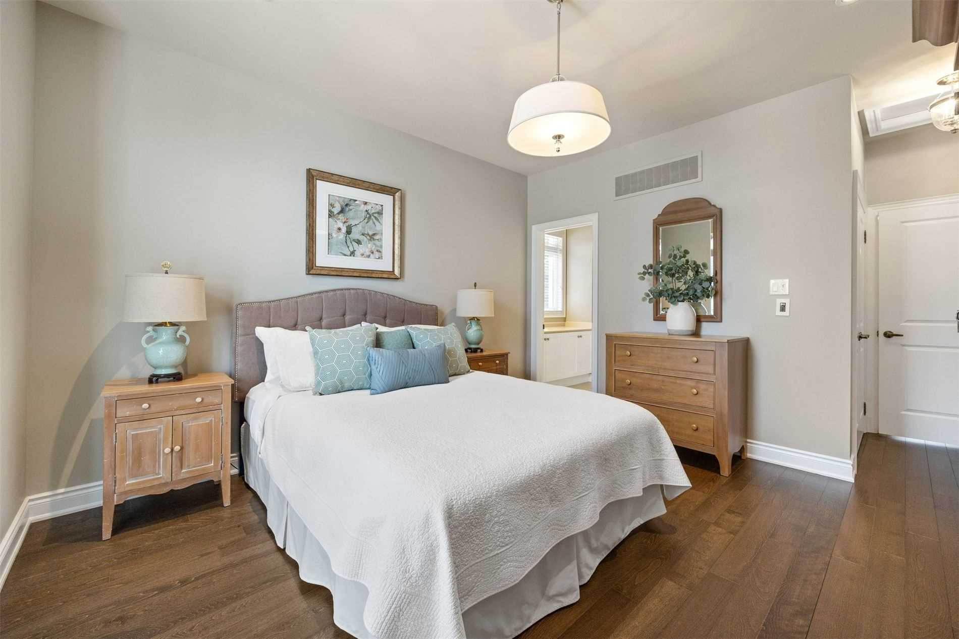 47 Whitewood Dr