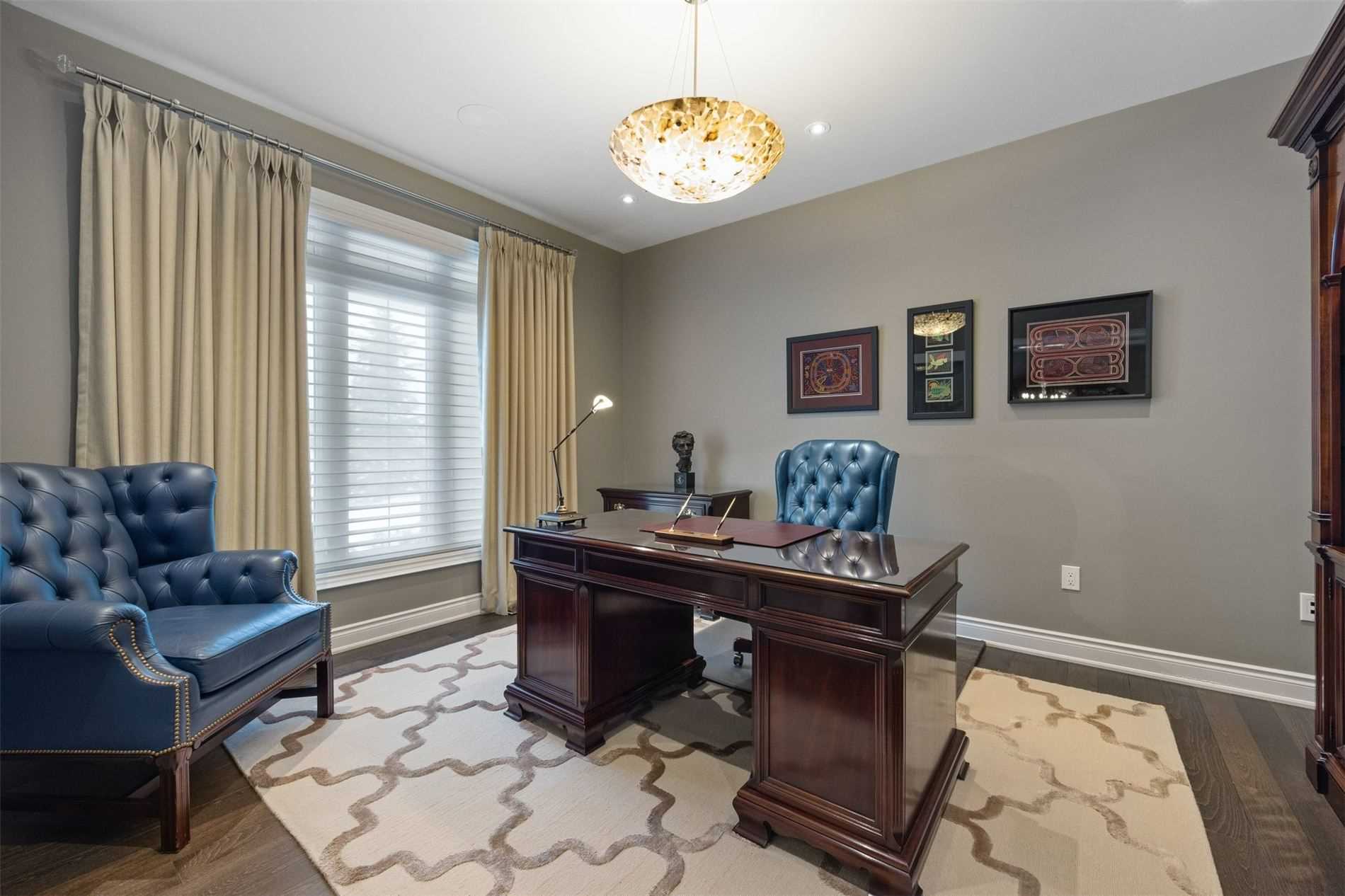 47 Whitewood Dr