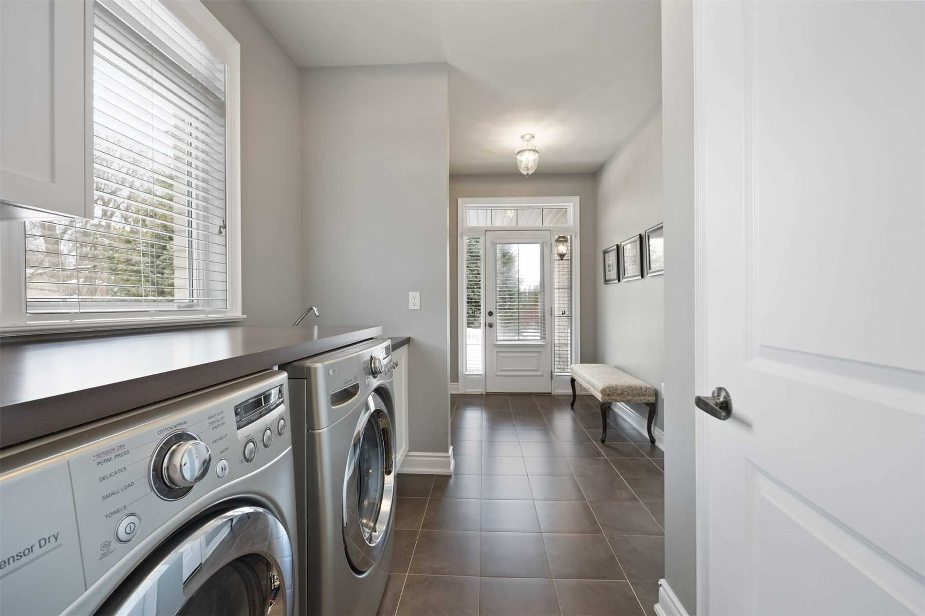 47 Whitewood Dr