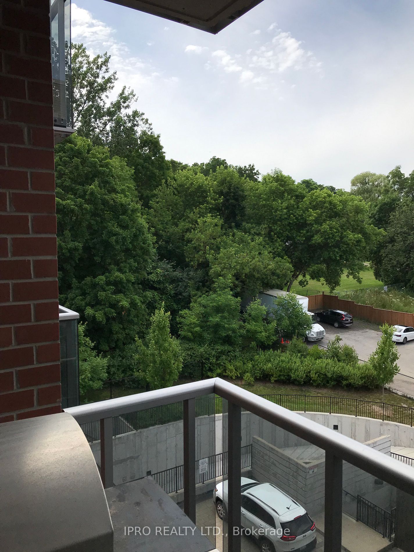 8302 Islington Ave W, #414