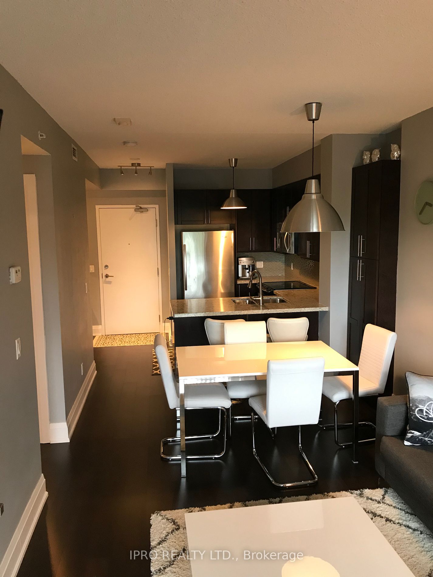 8302 Islington Ave W, #414