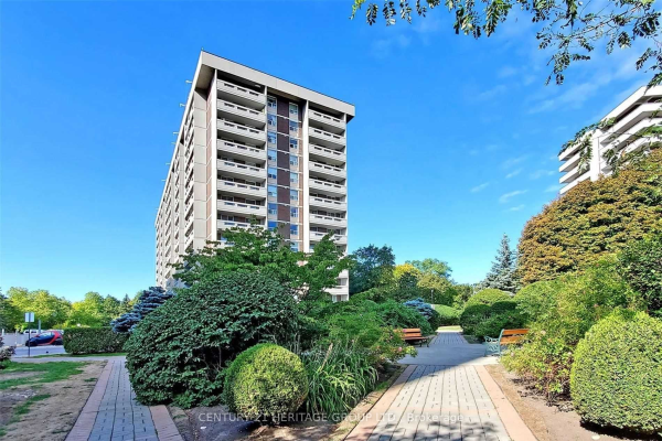60 Inverlochy Blvd, Markham