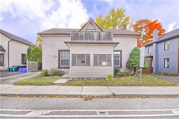 202 Prospect St, Newmarket