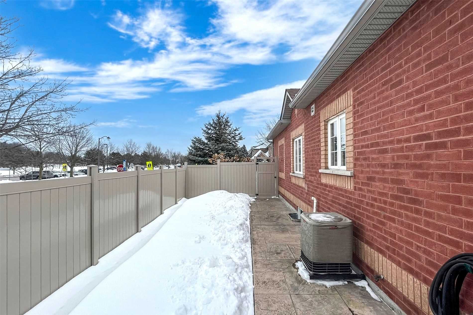 Listing N5945265 - Large Photo # 36