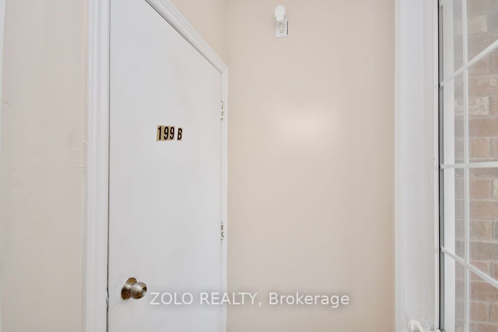 Listing N5945880 - Large Photo # 4