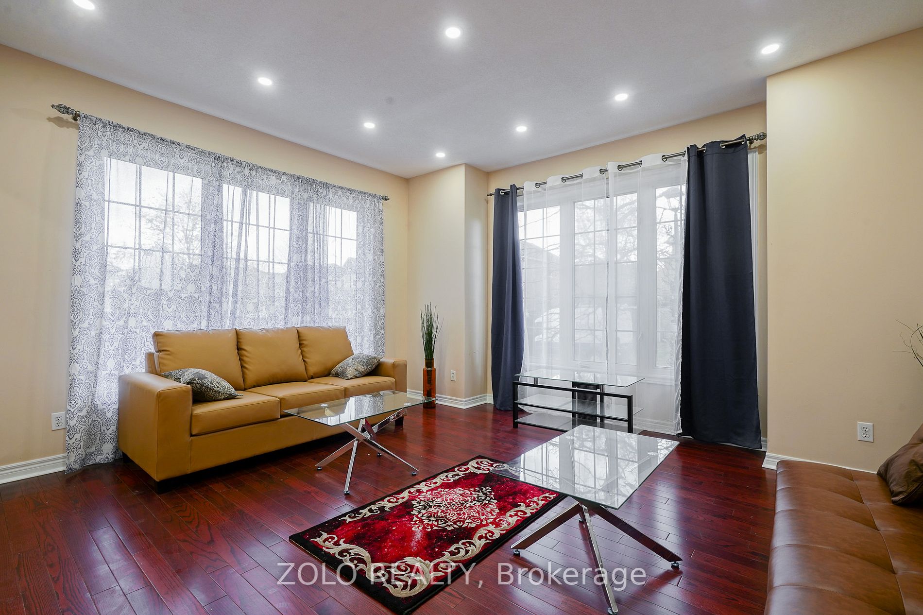 Listing N5945880 - Large Photo # 13