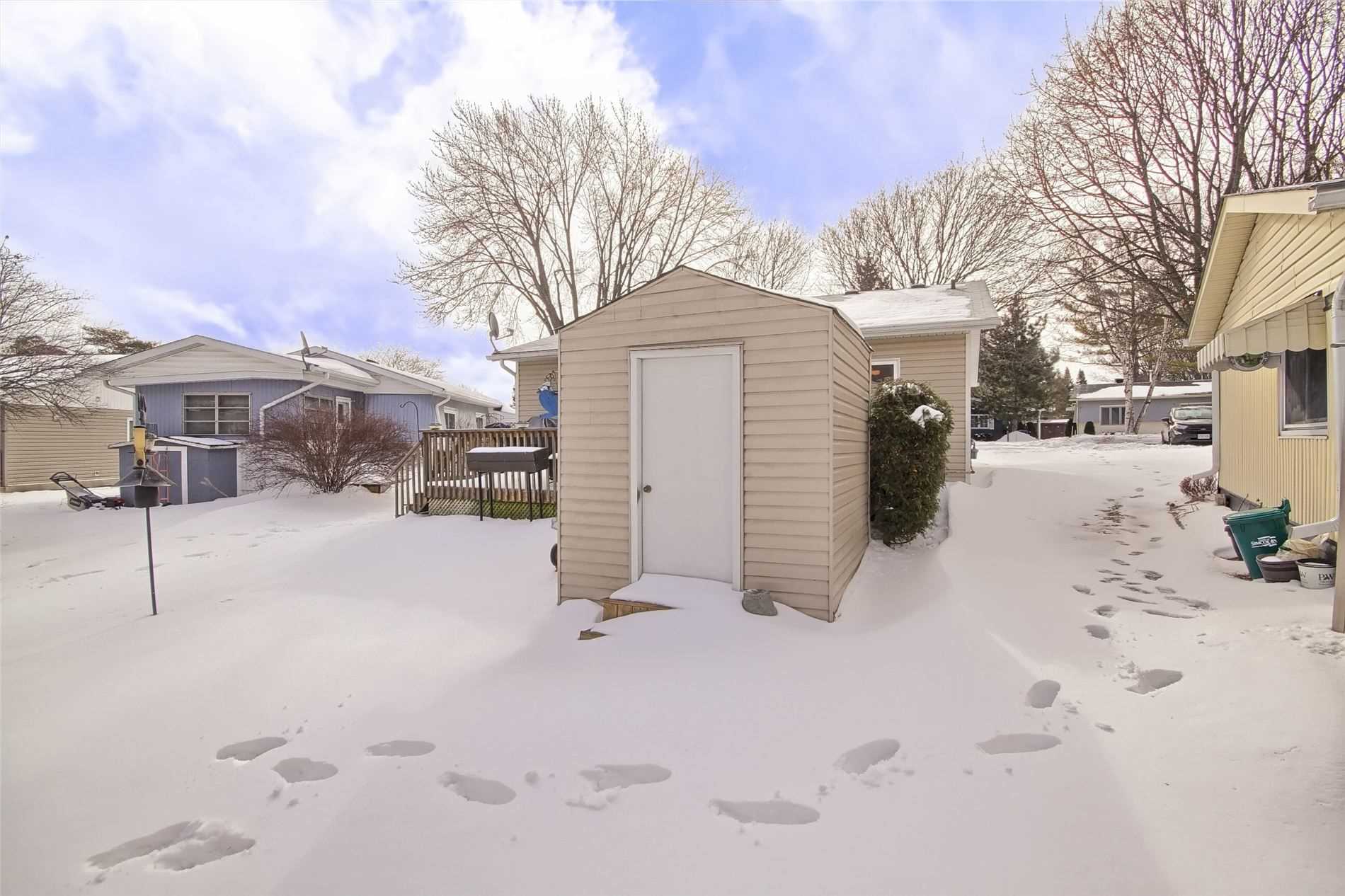 Listing N5945889 - Large Photo # 32