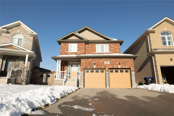 205 Hopkins Cres, Bradford West Gwillimbury