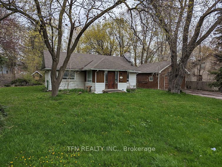 2400 King Rd