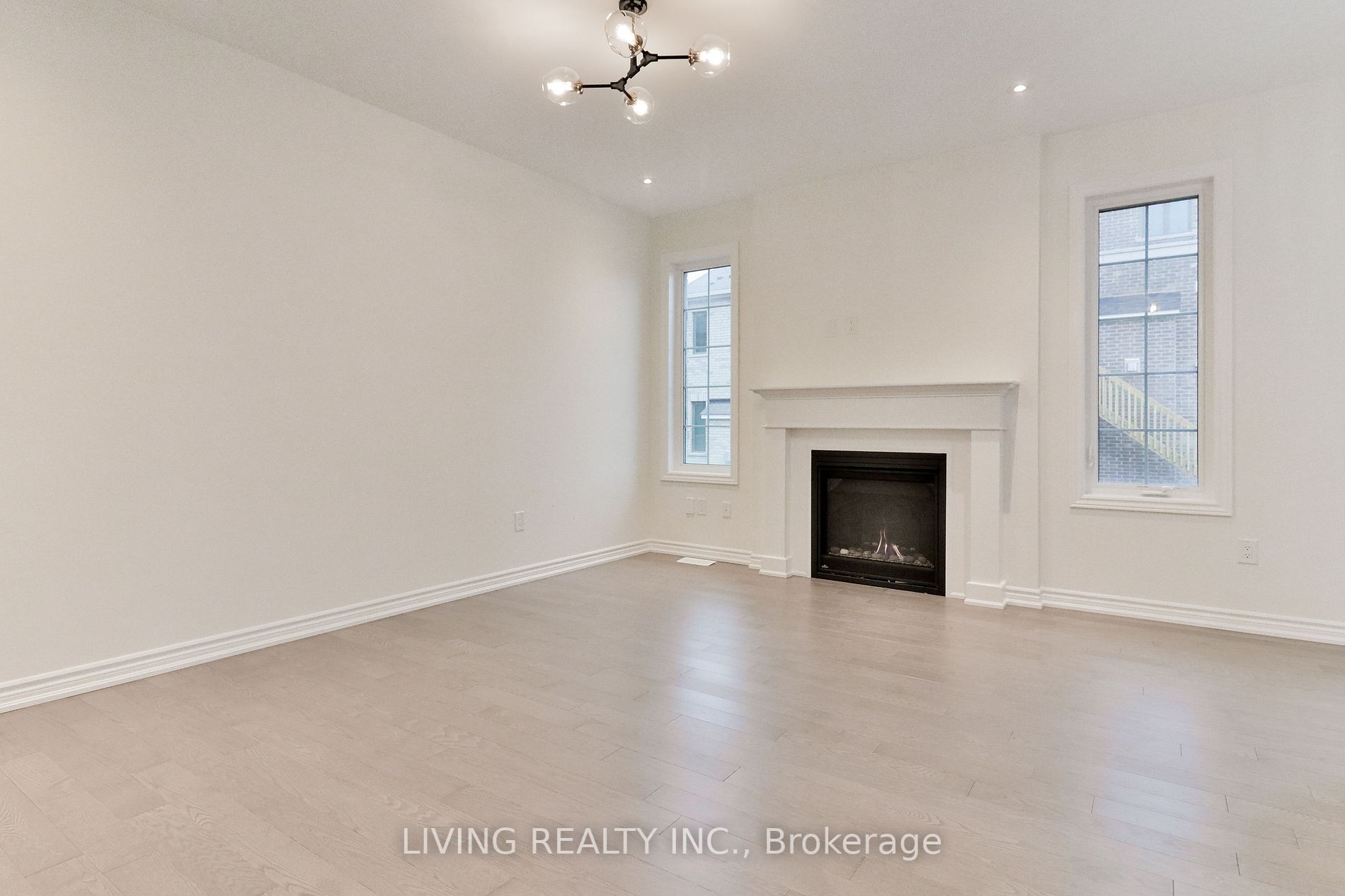 19 Therma Cres
