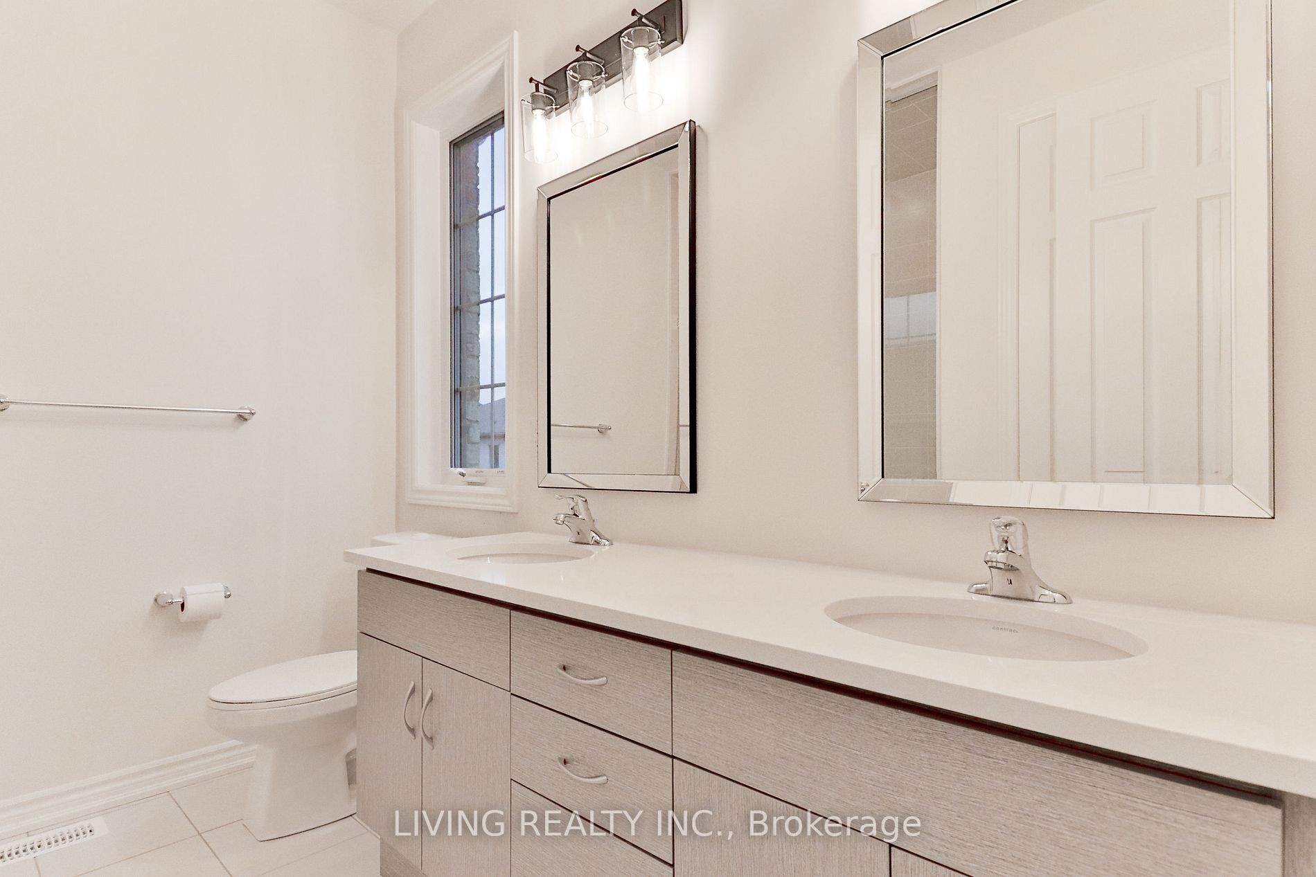 19 Therma Cres
