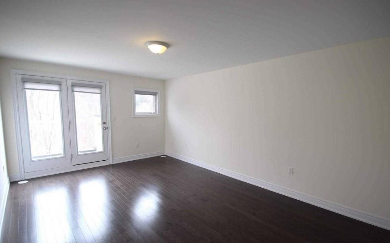 31 Hiawatha Court