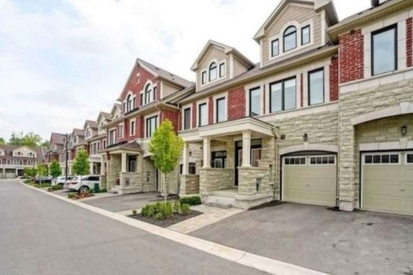 31 Hiawatha Crt, Vaughan
