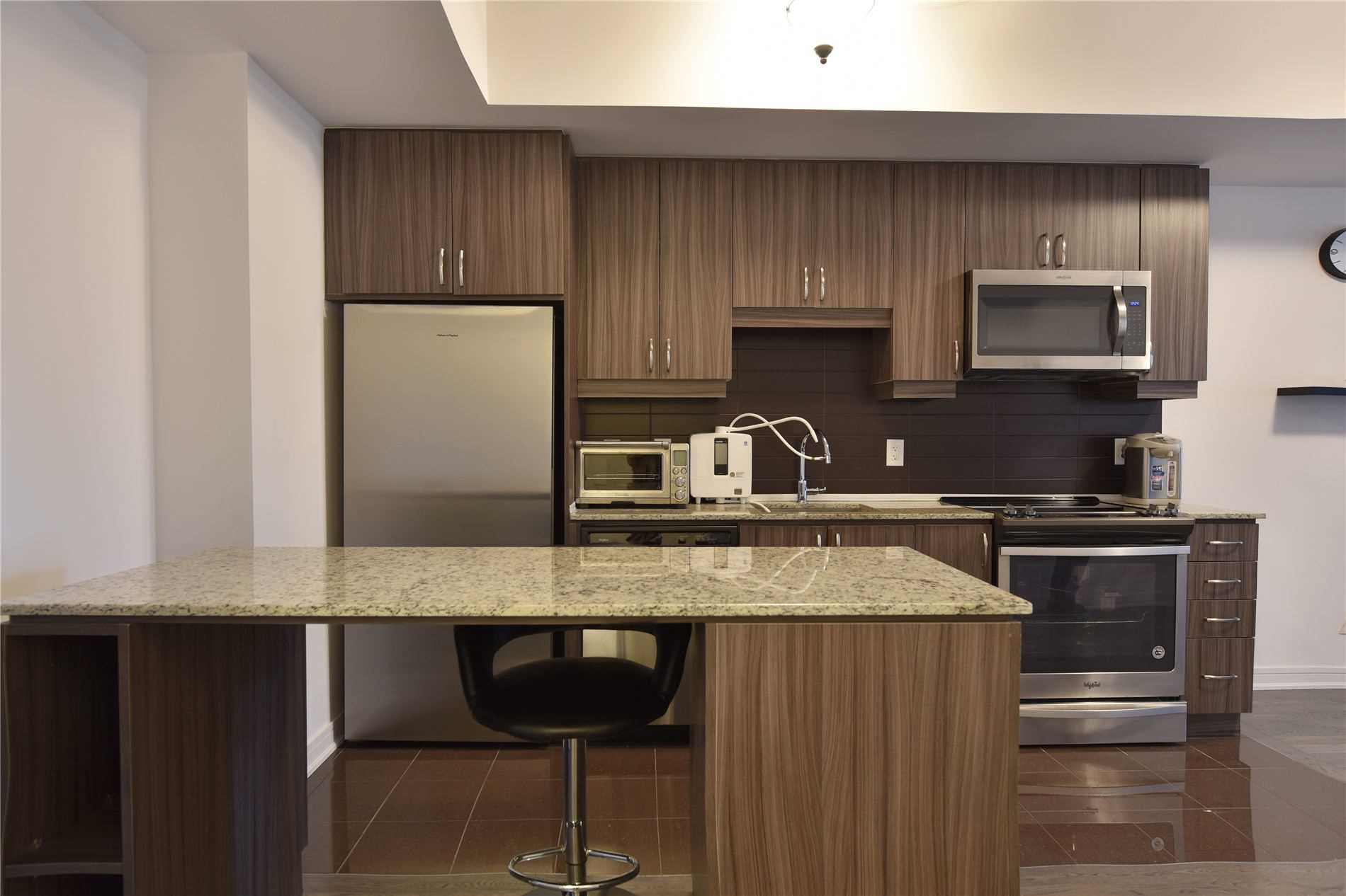 9199 Yonge Street, #517