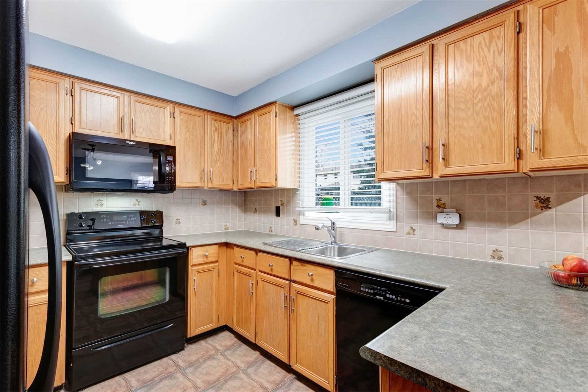 Listing N5947111 - Large Photo # 12
