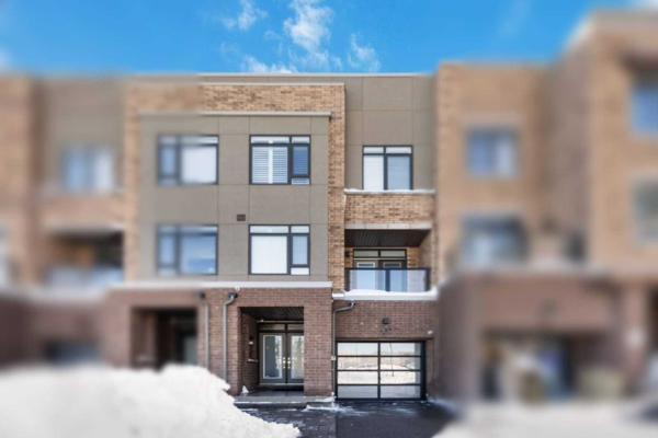 69 Glenngarry Cres, Vaughan