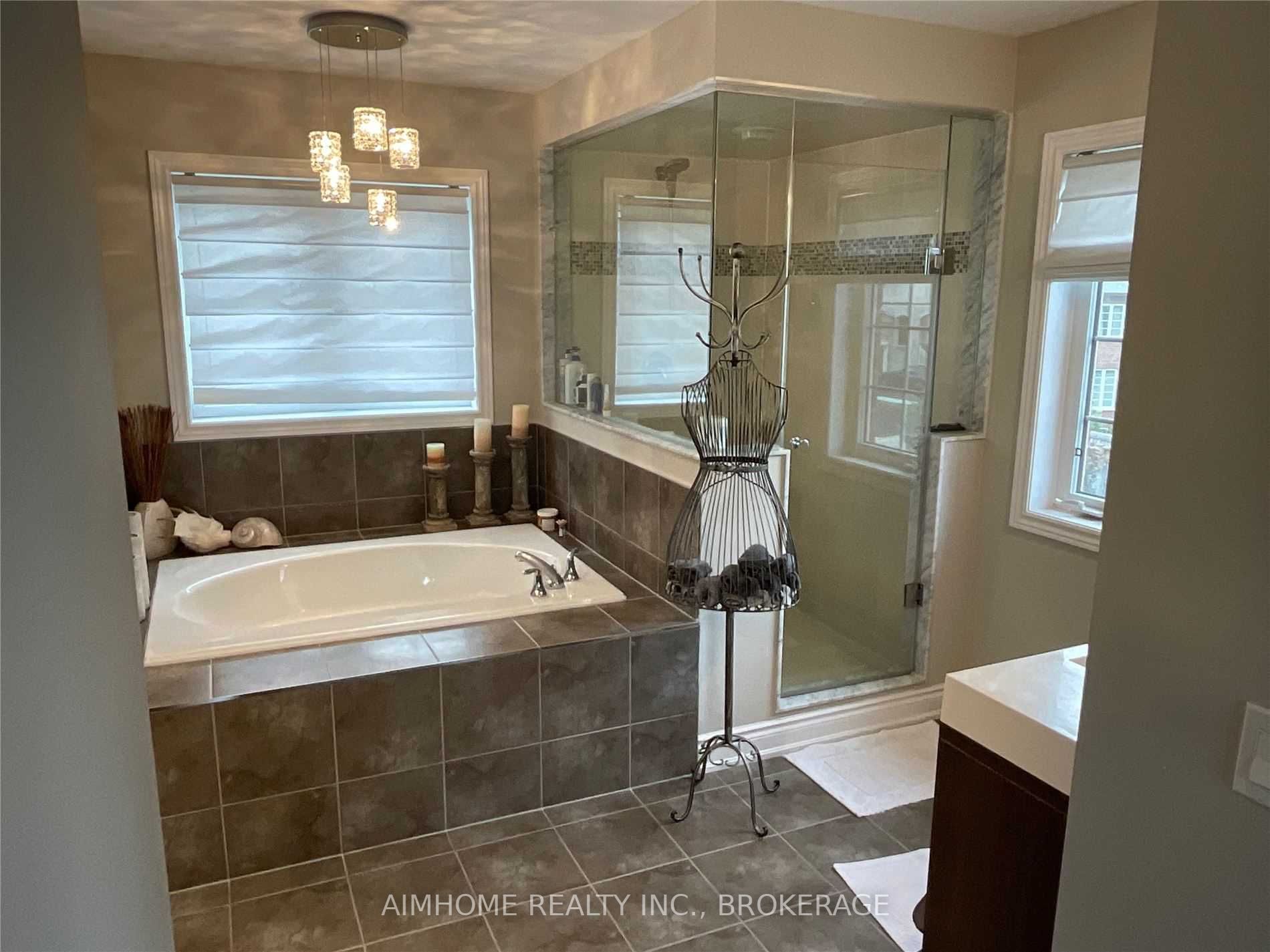 Listing N5947375 - Large Photo # 14