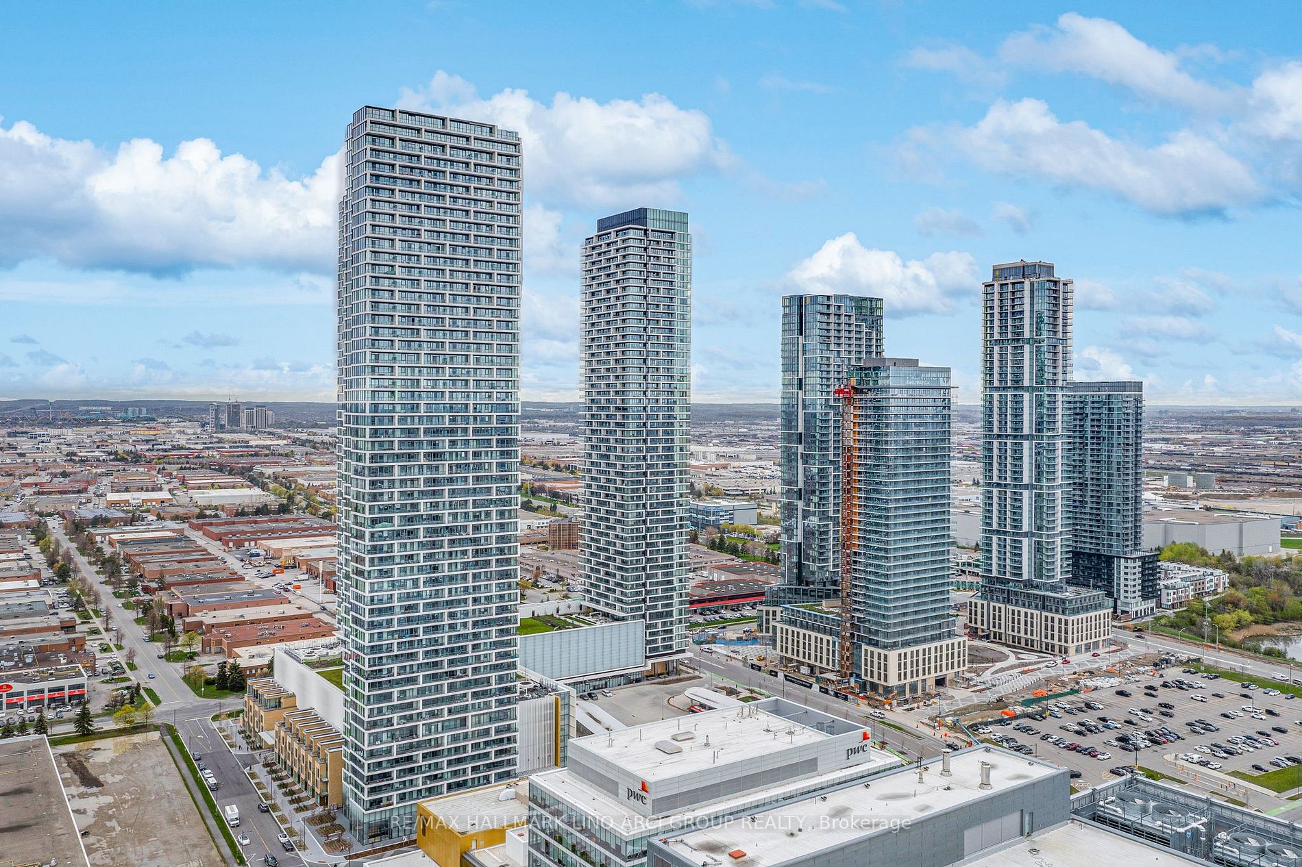950 Portage Pkwy, #3905