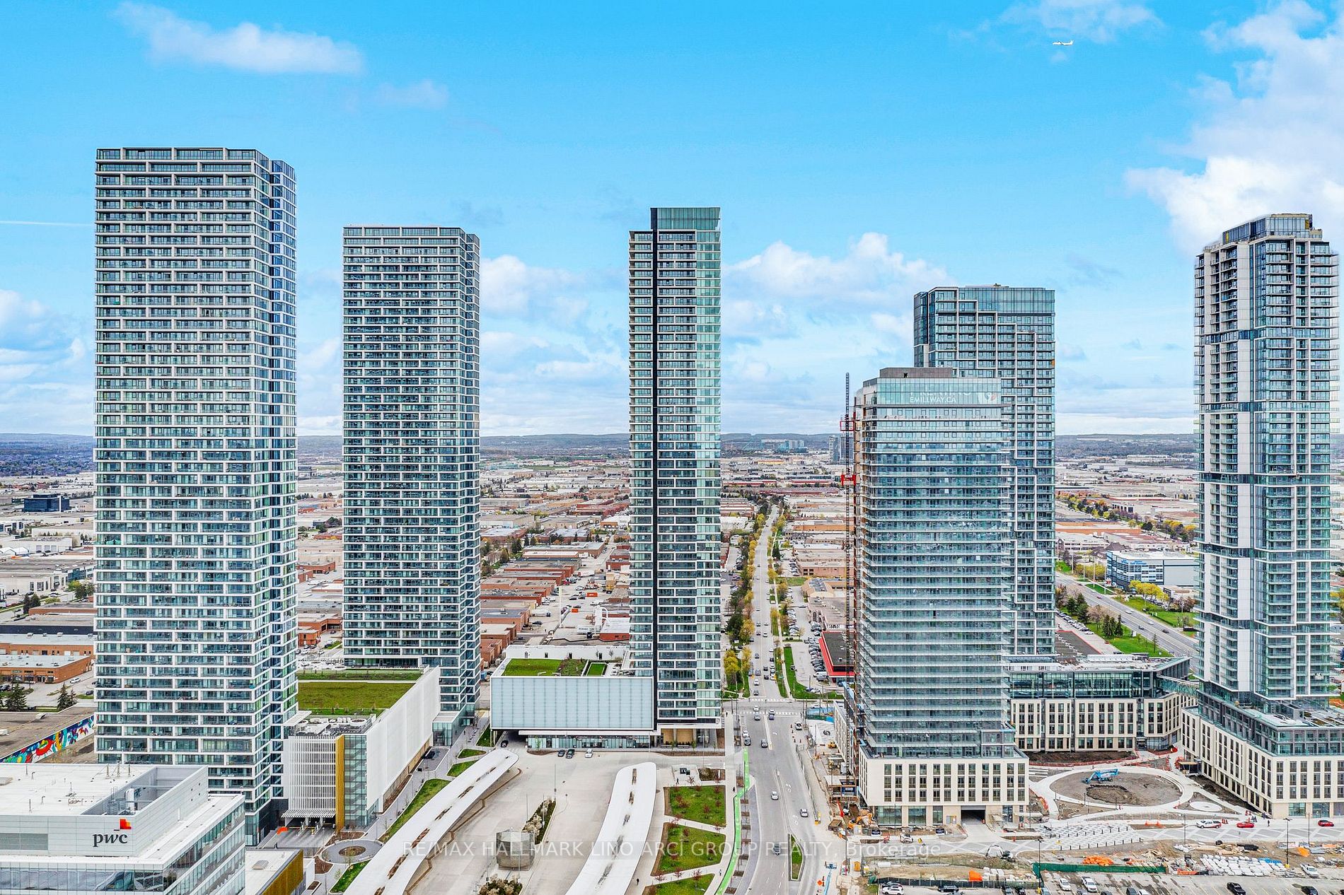 950 Portage Pkwy, #3905