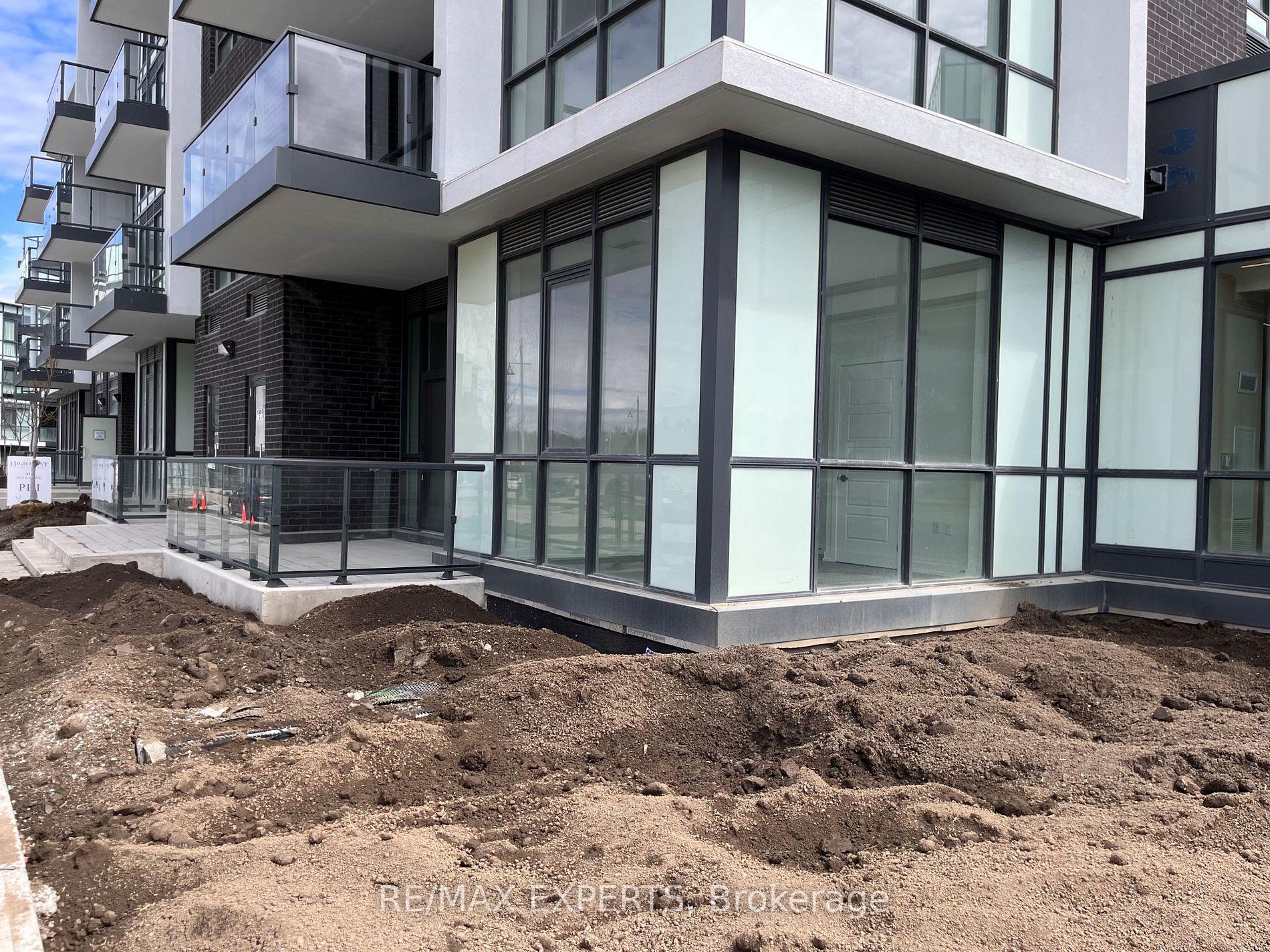 415 Sea Ray Ave, #105