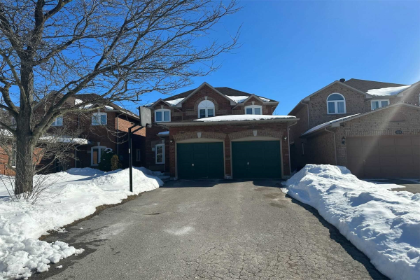 830 Surin Crt, Newmarket