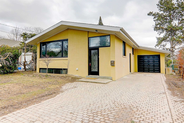 166 Driscoll Rd, Richmond Hill