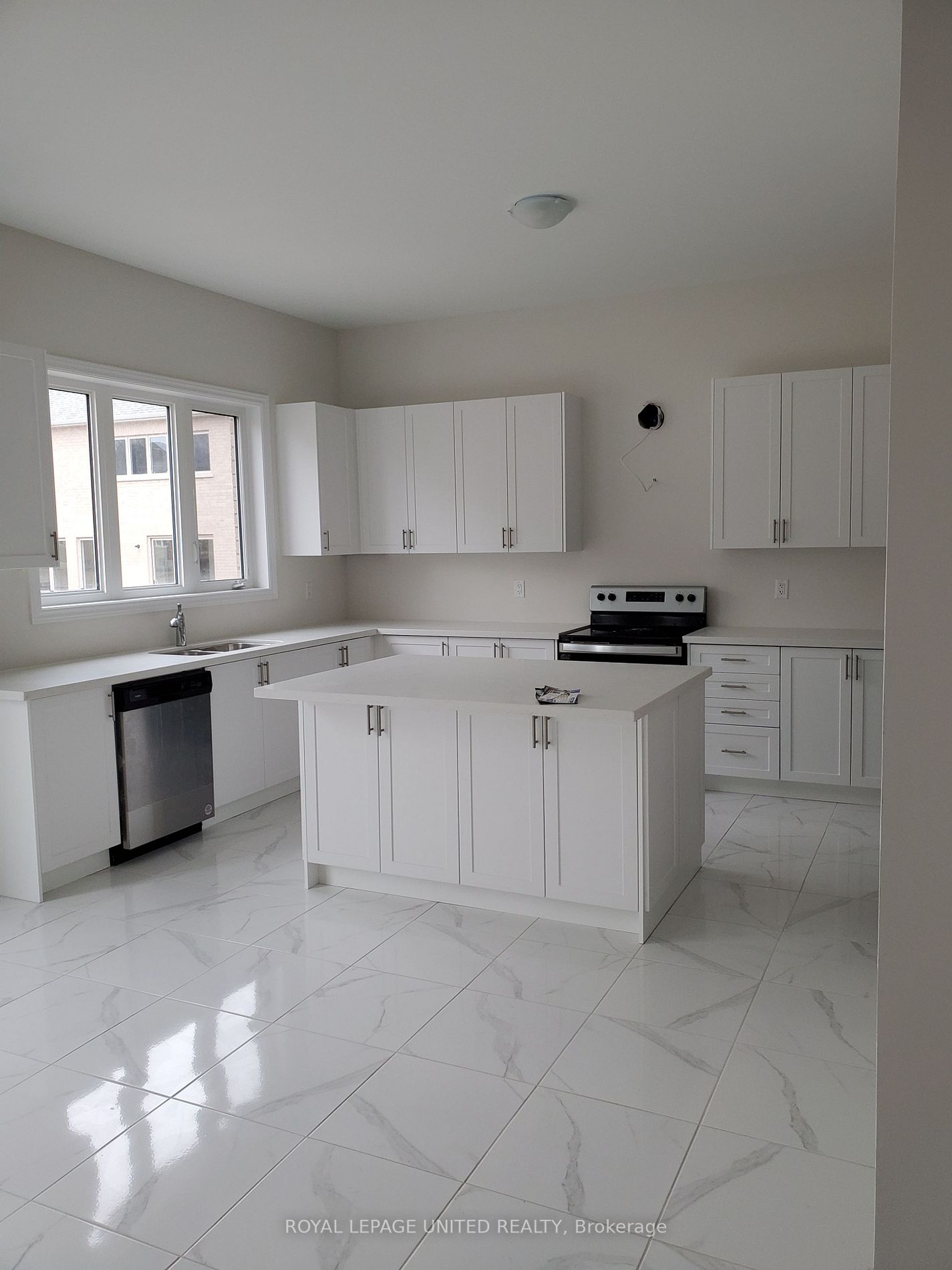 1114 Wickham Rd
