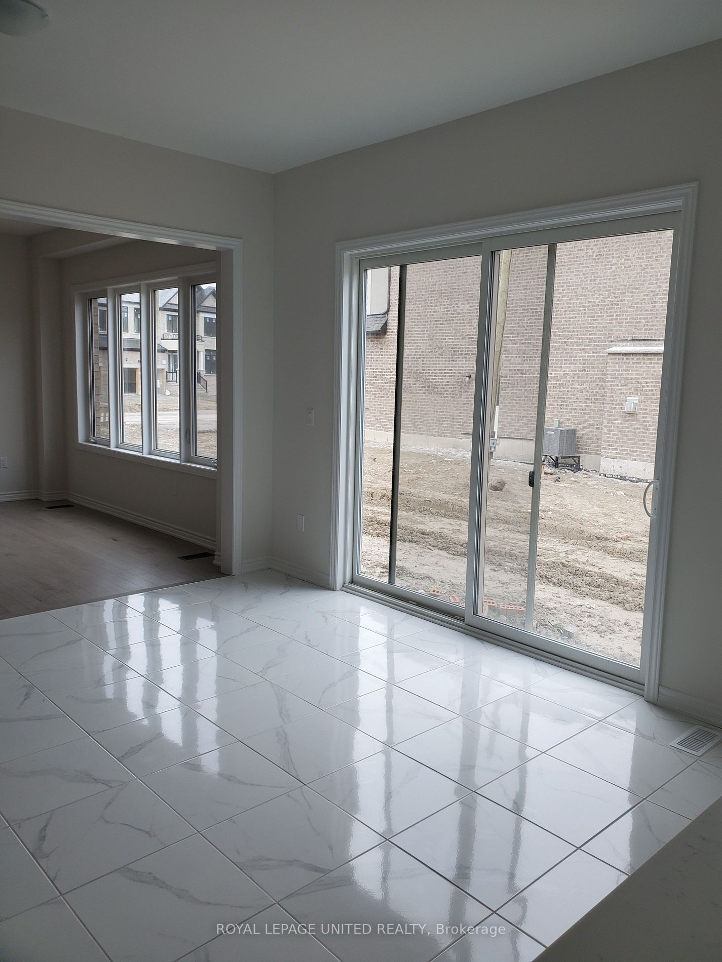 1114 Wickham Rd