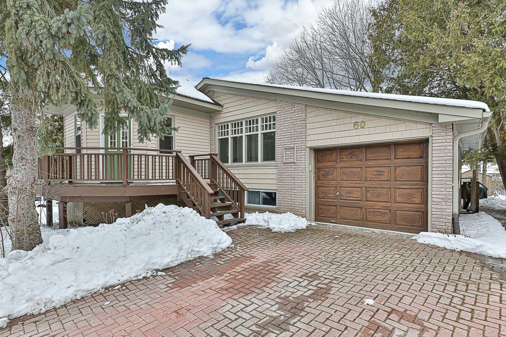 60 Hillview Drive