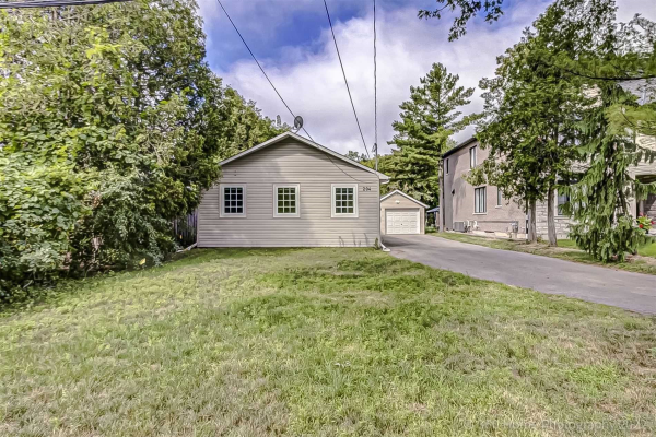 204 Olde Bayview Ave, Richmond Hill