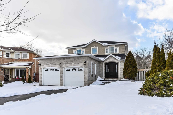 45 Cobbler Cres, Markham