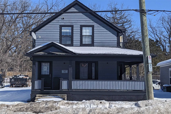 15403 Yonge St, Aurora