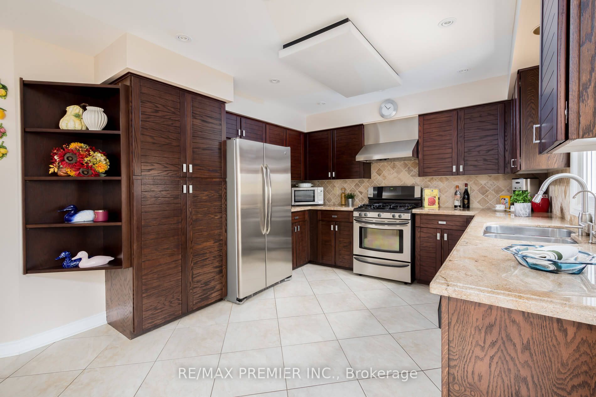 18 Squire Graham Lane