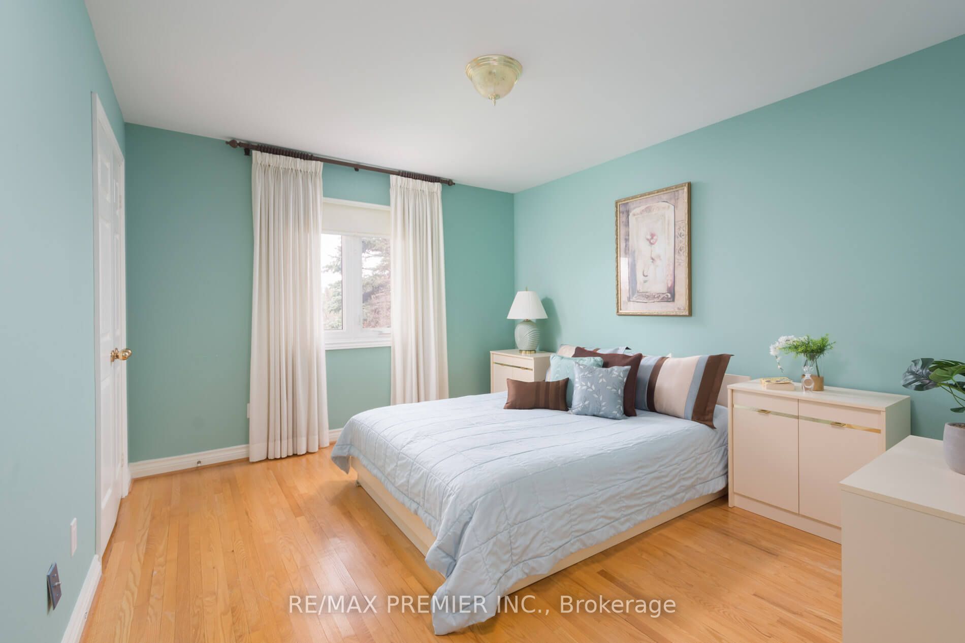 18 Squire Graham Lane