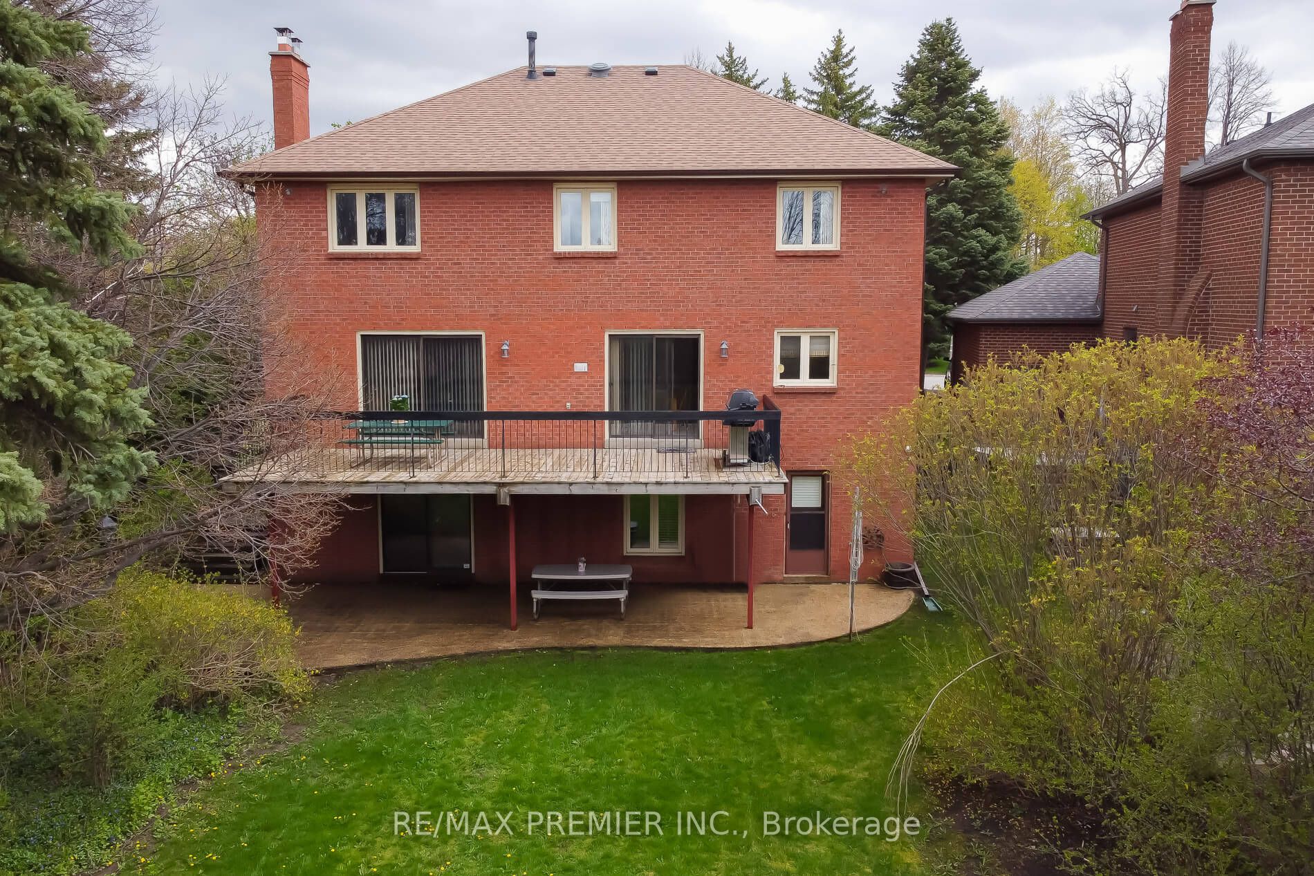 18 Squire Graham Lane