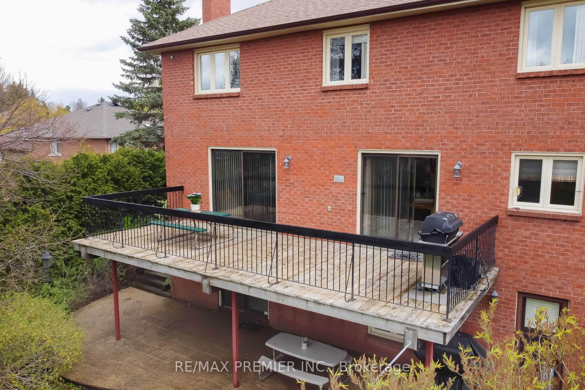 18 Squire Graham Lane