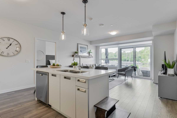 241 Sea Ray Ave, Innisfil