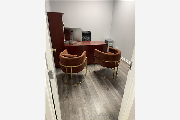 7595 Markham Rd, Markham
