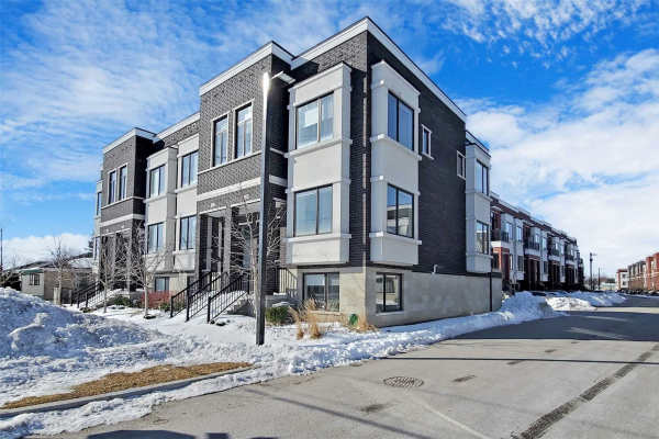 10564 Bayview Ave, Richmond Hill