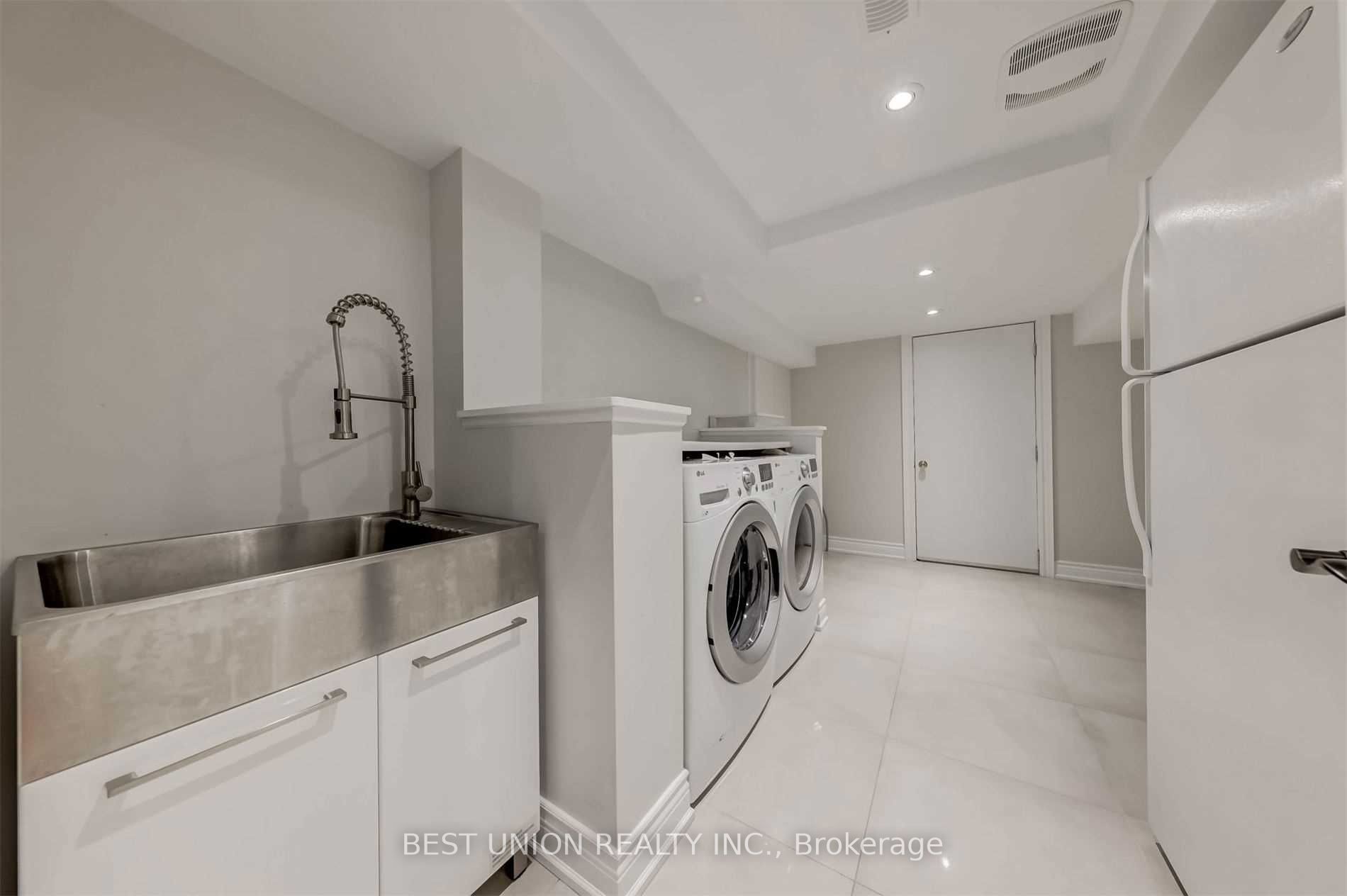 Listing N5952948 - Large Photo # 32